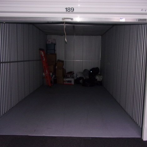 10 x 20 storage unit in Henderson, NC