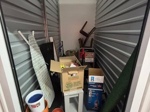 5 x 10 storage unit in Santa Clara, CA