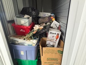 5 x 10 storage unit in Santa Clara, CA