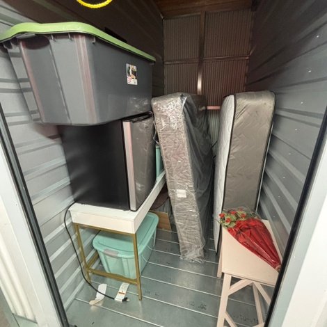 5 x 10 storage unit in Santa Clara, CA