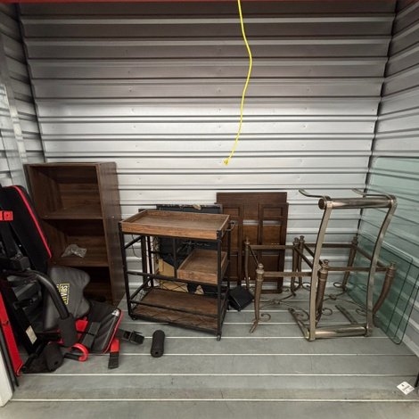 5 x 10 storage unit in Santa Clara, CA