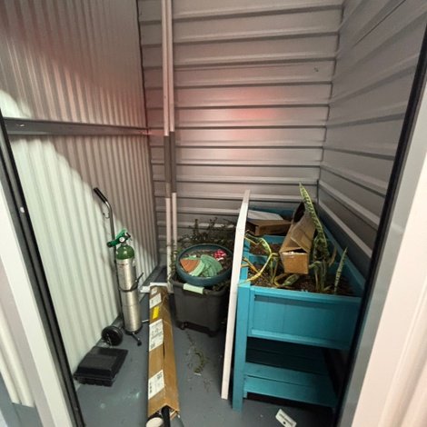 5 x 5 storage unit in Santa Clara, CA