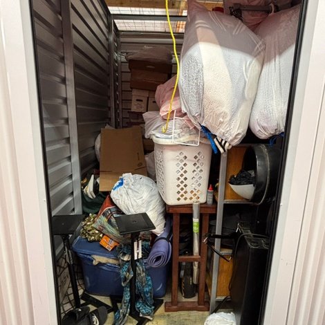 5 x 10 storage unit in Santa Clara, CA