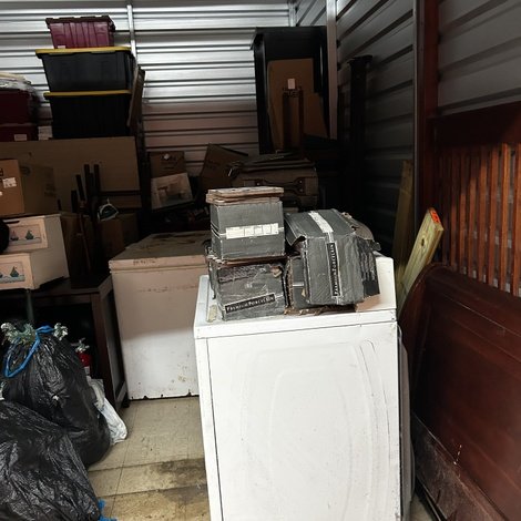 10 x 15 storage unit in Unknown, GA