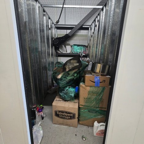 5 x 10 storage unit in Brockton, MA