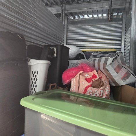 5 x 10 storage unit in Avon, MA