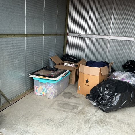 10 x 10 storage unit in Cedar Falls, IA