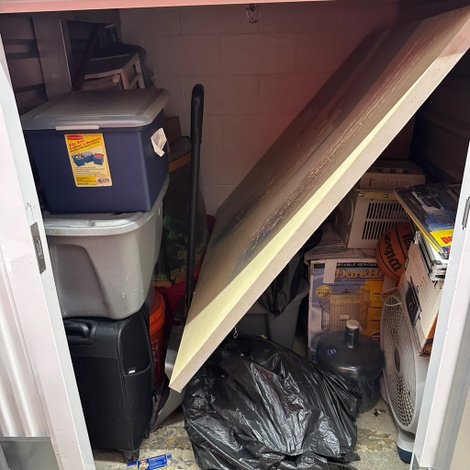 5 x 5 storage unit in Bellwood, IL
