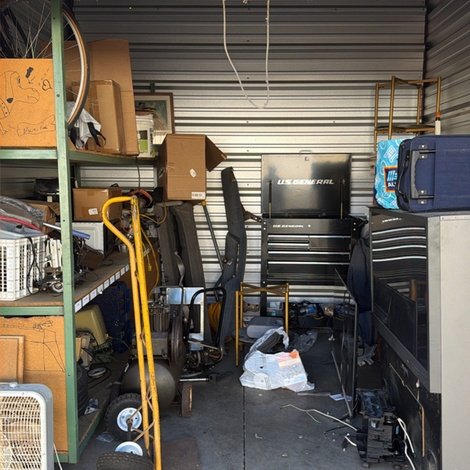 10 x 10 storage unit in Morganton, NC