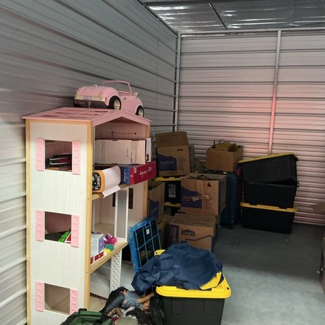 10 x 15 storage unit in Unknown, IA
