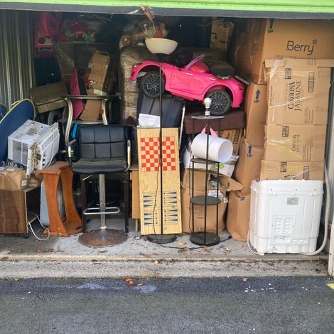 10 x 10 storage unit in Taunton, MA
