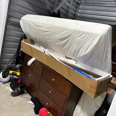 10 x 10 storage unit in Wilmington, NC