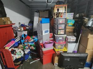 10 x 14 unit in Salem