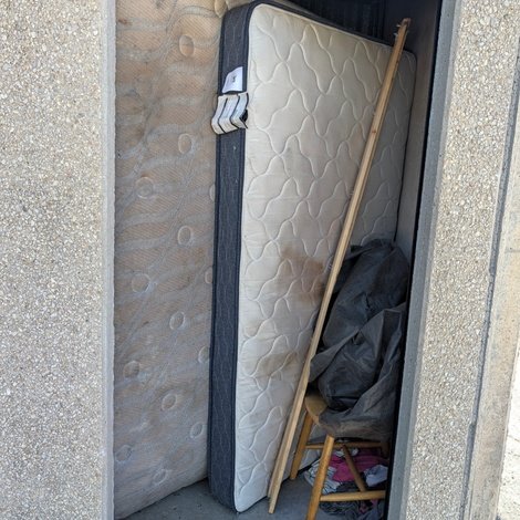 5 x 5 storage unit in #43 San Antonio, TX