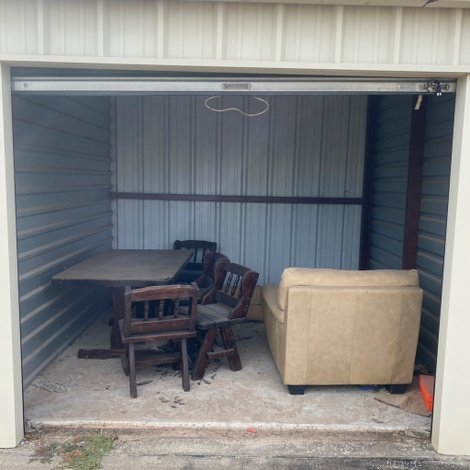10 x 10 storage unit in Unknown, OK
