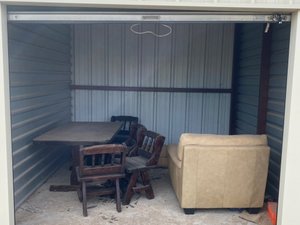 10 x 10 storage unit in Unknown, OK