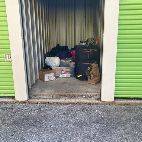 5 x 10 storage unit in Taunton, MA