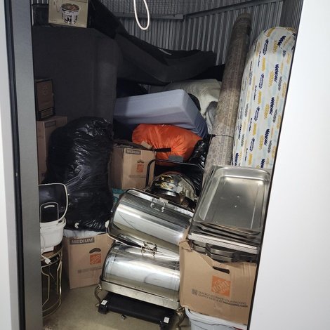 8 x 10 storage unit in Dracut, MA