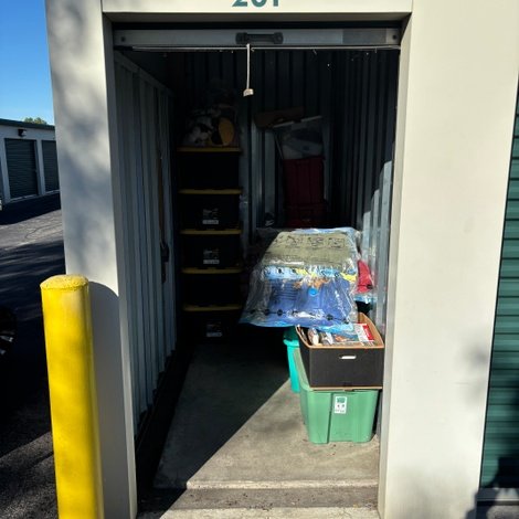5 x 10 storage unit in Lexington, KY
