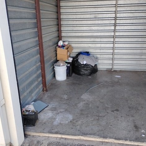 10 x 10 storage unit in NW Huntsville, AL