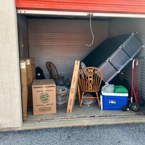 10 x 10 storage unit in Reading, PA