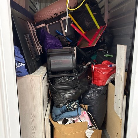 10 x 15 storage unit in Reading, PA