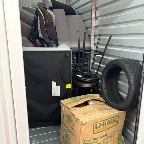 5 x 10 storage unit in Allentown, PA