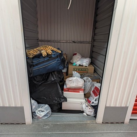 5 x 5 storage unit in Unknown, TX