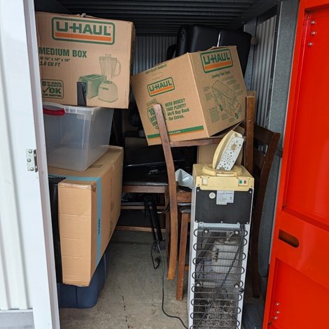 5 x 10 storage unit in Unknown, TX