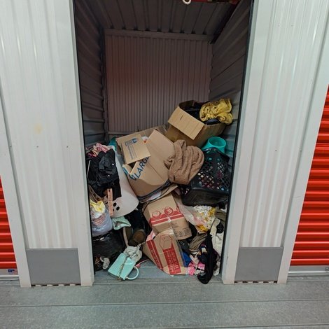 5 x 5 storage unit in Unknown, TX