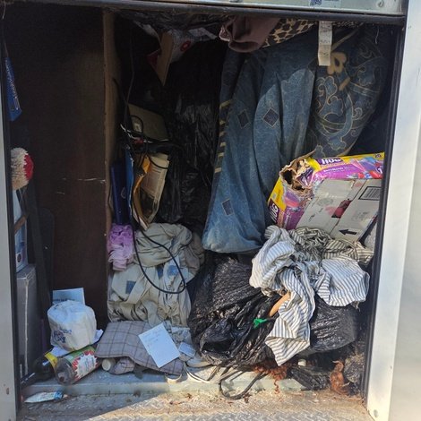 5 x 10 storage unit in Jonesboro, GA
