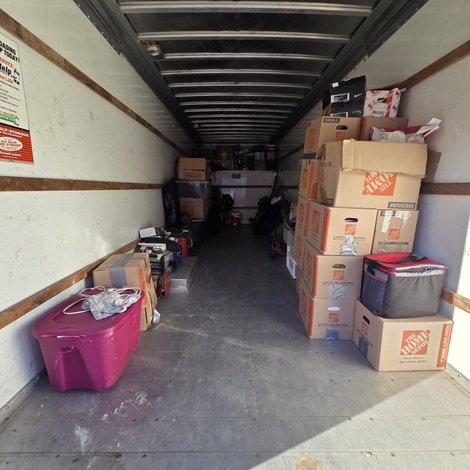 25 x 23 storage unit in Unknown, GA