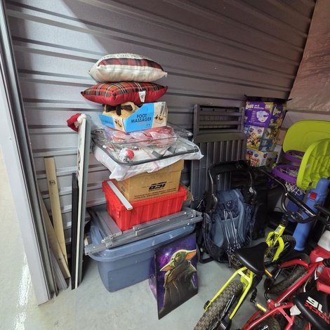 10 x 10 storage unit in Unknown, GA