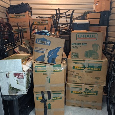 10 x 10 storage unit in San Antonio, TX
