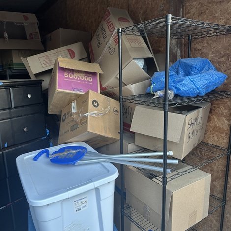 10 x 25 storage unit in College Park, GA