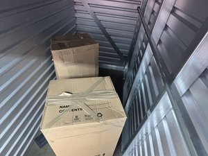 5 x 10 unit in Stockbridge