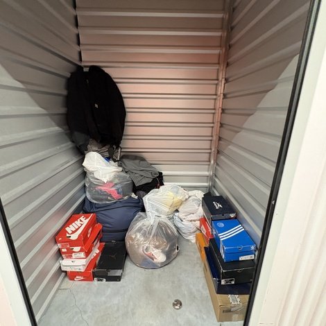 5 x 5 storage unit in Morrow, GA