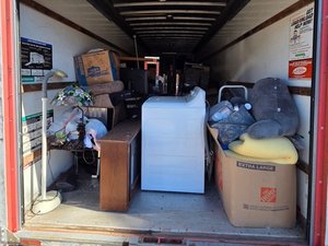 25 x 23 unit in Stockbridge