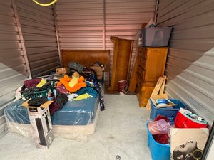 10 x 10 unit in Morrow