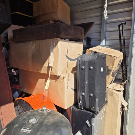 10 x 10 storage unit in McDonough, GA