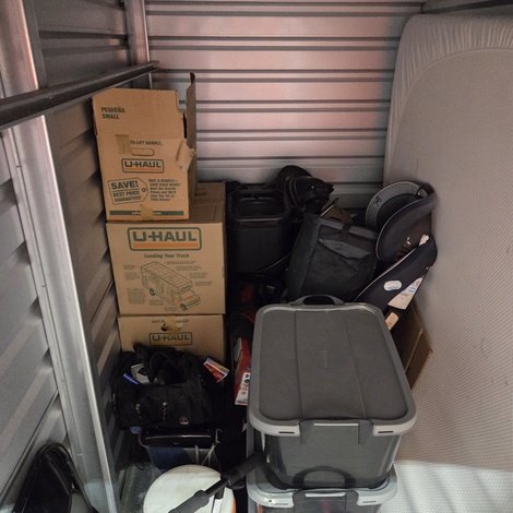 5 x 10 storage unit in McDonough, GA