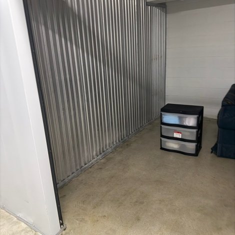 10 x 10 storage unit in Unknown, NC