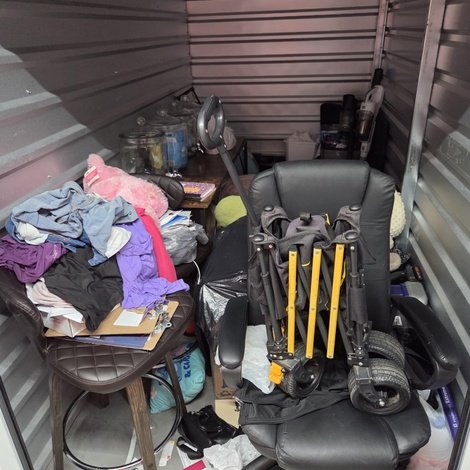 10 x 10 storage unit in McDonough, GA