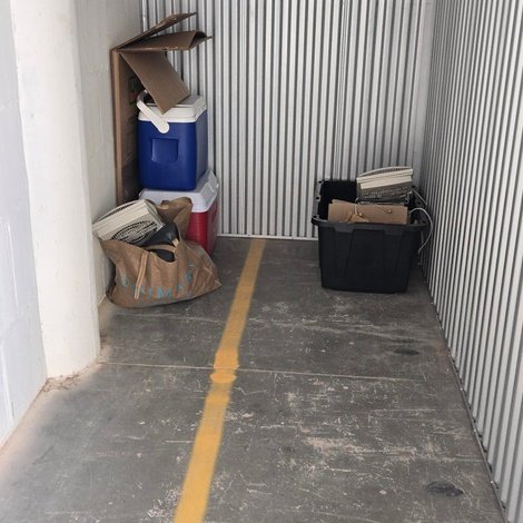 5 x 10 storage unit in Nashua, NH