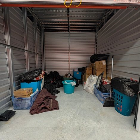 10 x 10 storage unit in Unknown, TX