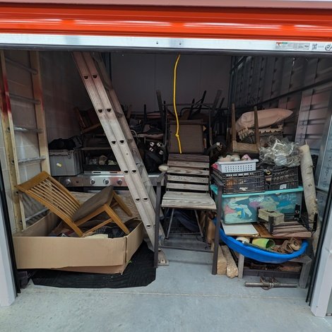 10 x 10 storage unit in Unknown, TX