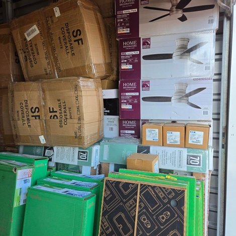 20 x 20 storage unit in Tampa, FL