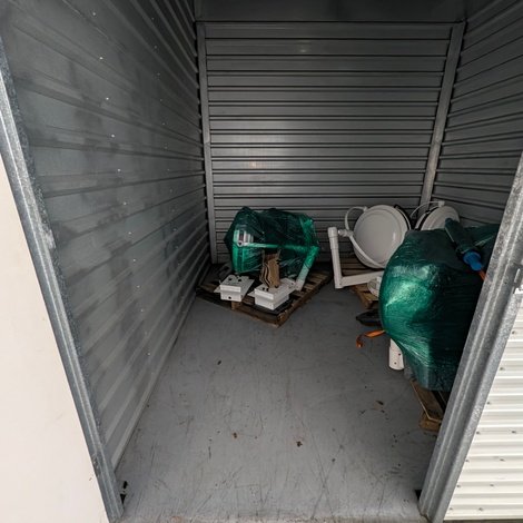 10 x 10 storage unit in Unknown, TX