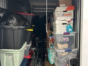 5 x 15 unit in Wakefield