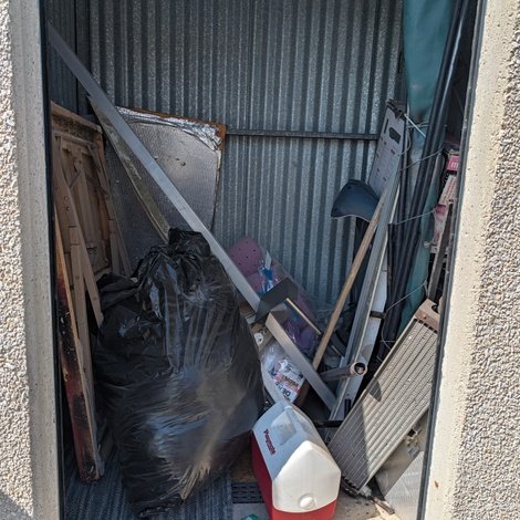 5 x 5 storage unit in #43 San Antonio, TX